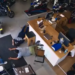 Asal.tan con vio.lencia agencia de motocicletas en Cuernavaca; ro.bo quedó grabado en video