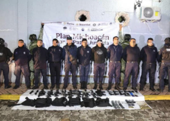 Caen nueve hombres con uniformes y vehículos clonados de la Guardia Civil en Michoacán