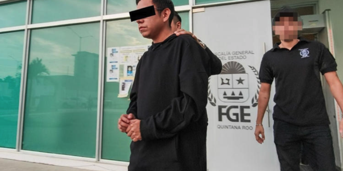 Detienen a presunto defraudador por fraude de 450 mil pesos con supuesto palco para torneo internacional