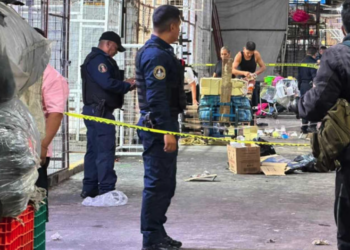 Ata.que arma.do en Tepito deja dos muer.tos; una de las víctimas vendía tacos de canasta