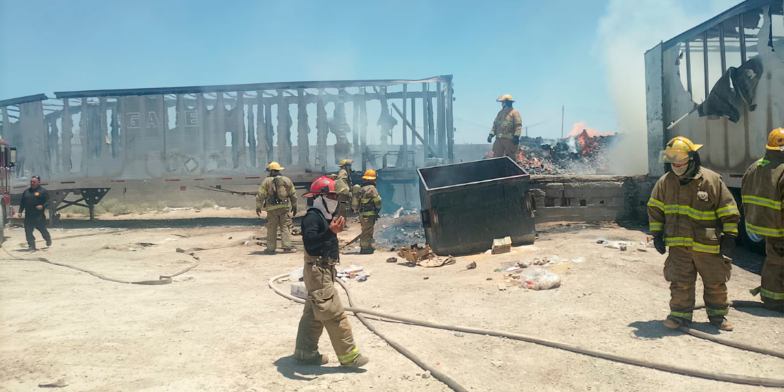 Protección Civil atiende 63 emergencias en 24 horas; controlan incendio en Jardines Panamericano