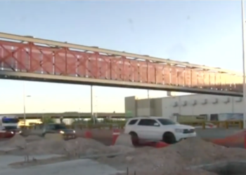 Avanza construcción de puente peatonal sobre el bulevar Manuel Talamás Camandari