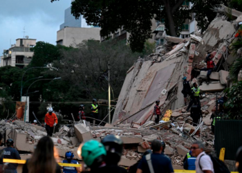 México envía rescatistas y personal médico a Venezuela tras el terremoto