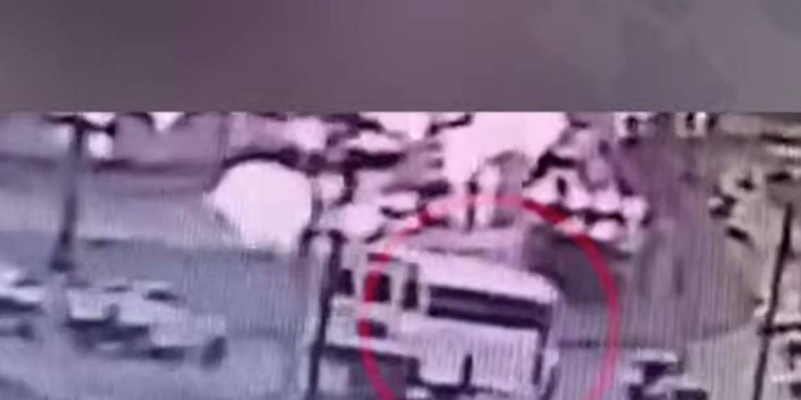 Video revela presunta responsabilidad de automóvil en camionazo del Libramiento Independencia