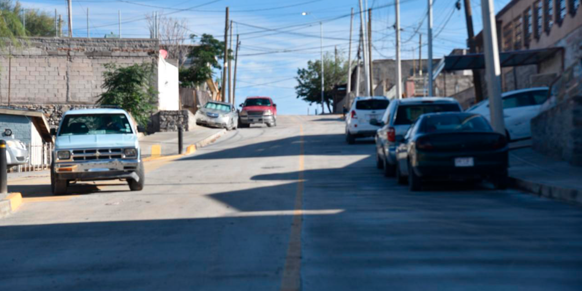 Concluyen pavimentación de la calle 15 de Septiembre en la colonia Ignacio Allende