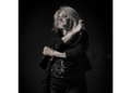 Mue.re Bonnie Tyler a los 75 años; deja un legado imborrable en la música