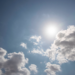 Calor de 38 grados y posibilidad de lluvias marcan el inicio de semana