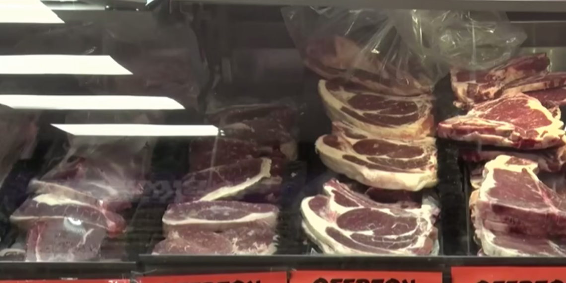 Aumenta precio de la carne de res en Ciudad Juárez por crisis del gusano barrenador