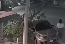 Captan en video a ciclista que realiza tocamientos indebidos a una mujer en Ciudad Juárez