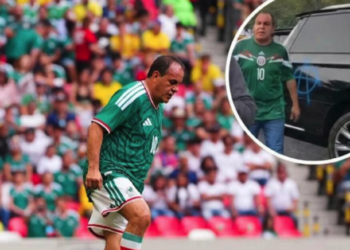Cuauhtémoc Blanco confronta a manifestantes; vandalizan su camioneta rumbo al México vs Inglaterra