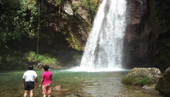 Muere turista de 72 años por infarto en paraje turístico de Cuetzalan