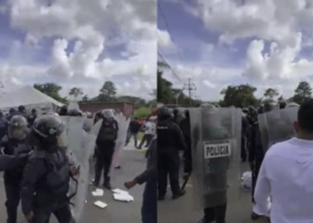 Desalojan con antimotines a manifestantes que exigían reparar carretera en Veracruz