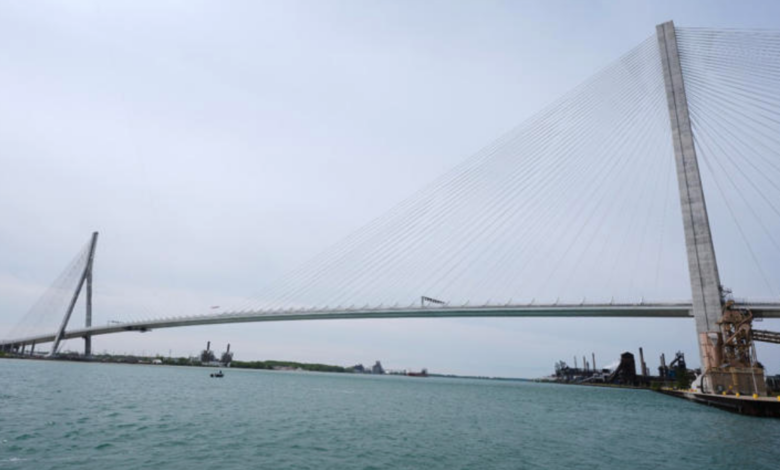 Canadá cancela inauguración conjunta de puente con Estados Unidos tras nuevos aranceles de Trump