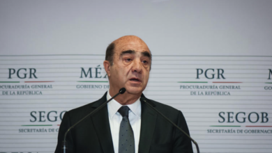  Juez sustituye prisión domiciliaria de Murillo Karam por vigilancia con brazalete electrónico