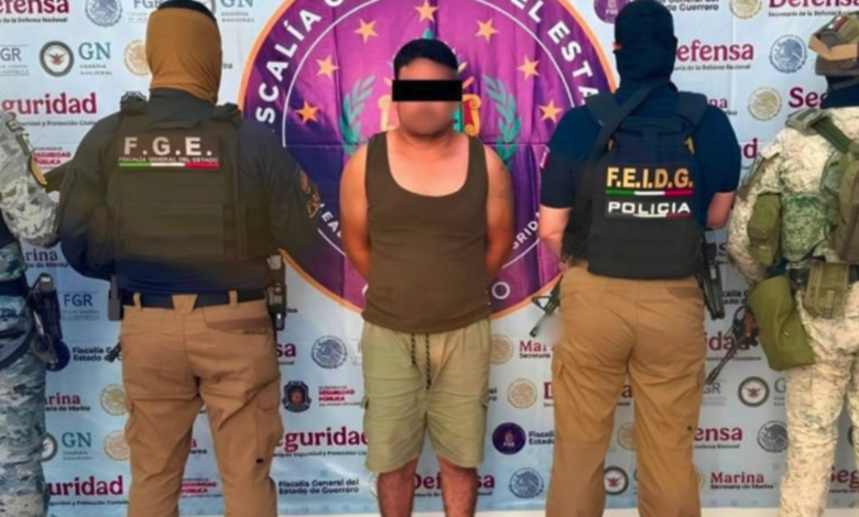 Detienen a excomisario de Guerrero por presuntos vínculos con Los Ardillos