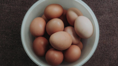 Retiran 1.5 millones de docenas de huevos en EU por posible contaminación con salmonela