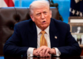 Trump defiende los retenes del ICE pese a la muerte de dos migrantes en operativos