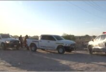 Ase.sinan a bal.azos a un hombre en un terreno baldío de Las Arecas