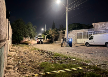 Localizan cuerpo envuelto en una cobija en la colonia Pancho Villa