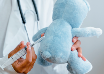 Piden apoyo para costear tratamiento de bebé juarense diagnosticada con leucemia