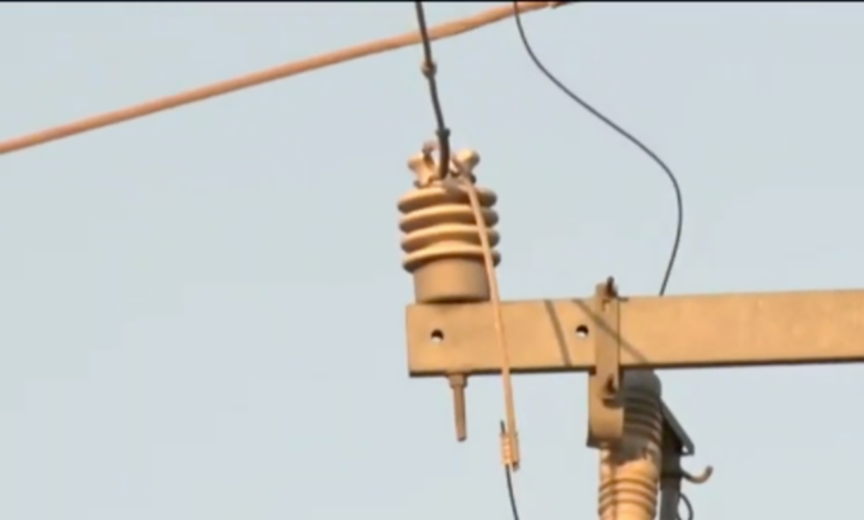 Vecinos exigen a CFE solución definitiva por constantes apagones en Haciendas de las Torres
