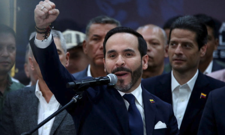 Colombia renueva su cúpula militar y promete ofensiva contra el crimen y el narcotráfico