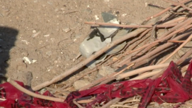 Eje.cu.tan a pareja dentro de finca abandonada en la colonia Azteca