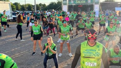 Carrera con causa reúne a 250 corredores y recauda cuatro toneladas de croquetas para refugios de animales