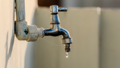 Instalarán tubería de drenaje en calle Neptuno; habrá baja presión y falta de agua