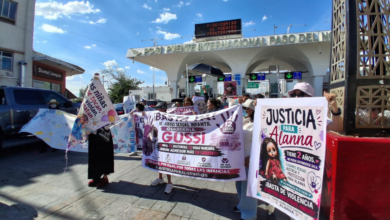 Familiares marchan por casos de ab.us.o se.xu.al en guarderías y bloquean cruce en Puente Santa Fe