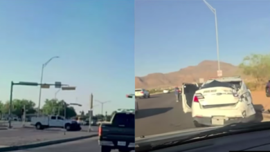 Patrulla cruza con torretas encendidas y termina impactada en El Paso