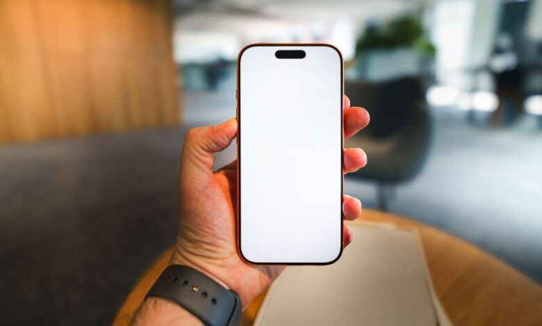 Usuarios con celulares terminación 0 deberán registrarlos antes del 15 de agosto para evitar suspensión