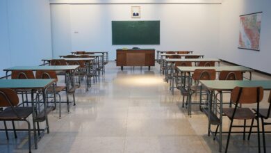 Estudiantes de educación básica durante el regreso a clases 2026 confirmado por la SEP
