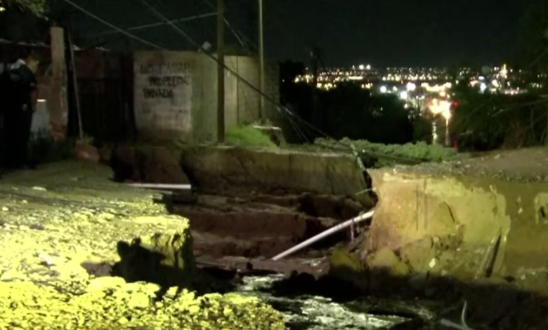 Lluvias abren socavón de 100 metros y obliga a desalojar a familias en Águilas de Zaragoza