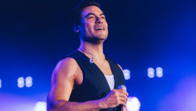 Carlos Rivera revela lesión en cuerdas vocales y pausa sus conciertos por un mes