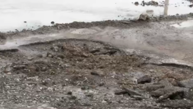 Baches y acumulación de agua complican circulación en el bulevar Talamás Camandari