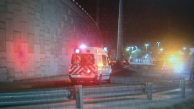 Hombre sufre accidente en el puente de Talamas e Independencia; lo trasladan grave