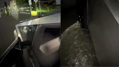Juarense desafía calles inundadas de la ciudad a bordo de una Cybertruck