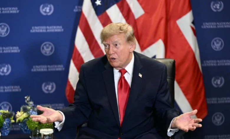 Trump rechaza regulación internacional de la IA y propone llamarla “superinteligencia”