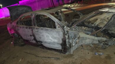 La Policía Municipal detuvo a un hombre de 42 años, señalado como presunto responsable de pre.nder fuego al automóvil de un vecino en Cerradas del Parque.