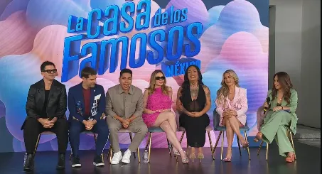 Ese Pérez durante una rueda de prensa de La Casa de los Famosos México