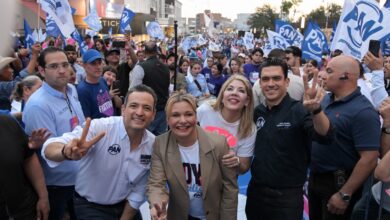 El panista rindió protesta como coordinador estatal de la Defensa de la Patria, la Familia y la Libertad durante un encuentro acompañado por Maru Campos, Jorge Romero y Daniela Álvarez.