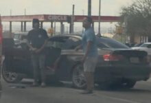 Patrulla de la Oficina del Sheriff del Condado de El Paso durante un operativo