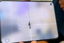 Teléfono plegable iPhone Duo de Apple con su pantalla interna abierta