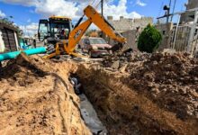 Trabajos de reparación de la JMAS en el drenaje de la colonia Lucio Cabañas de Ciudad Juárez