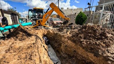 Trabajos de reparación de la JMAS en el drenaje de la colonia Lucio Cabañas de Ciudad Juárez
